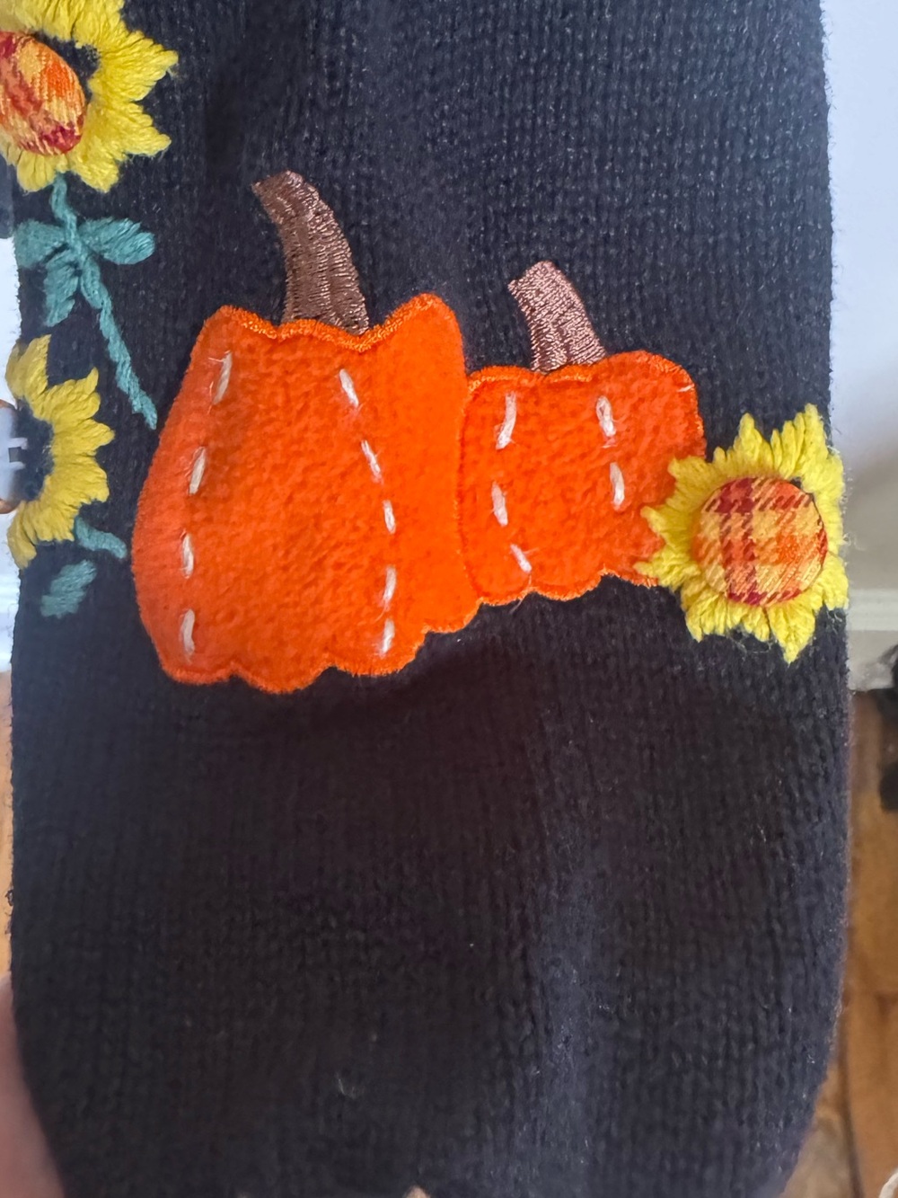 Vintage Mandal Bay Pumpkin Sunflower Fall Halloween 90s Embroidered Sweater Sz M - Picture 5 of 10